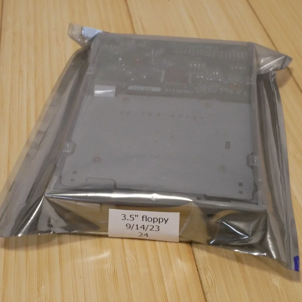 TEAC 3.5 inch Internal Floppy Disk Drive Model‎ FD-235HF Tested & Working - 24